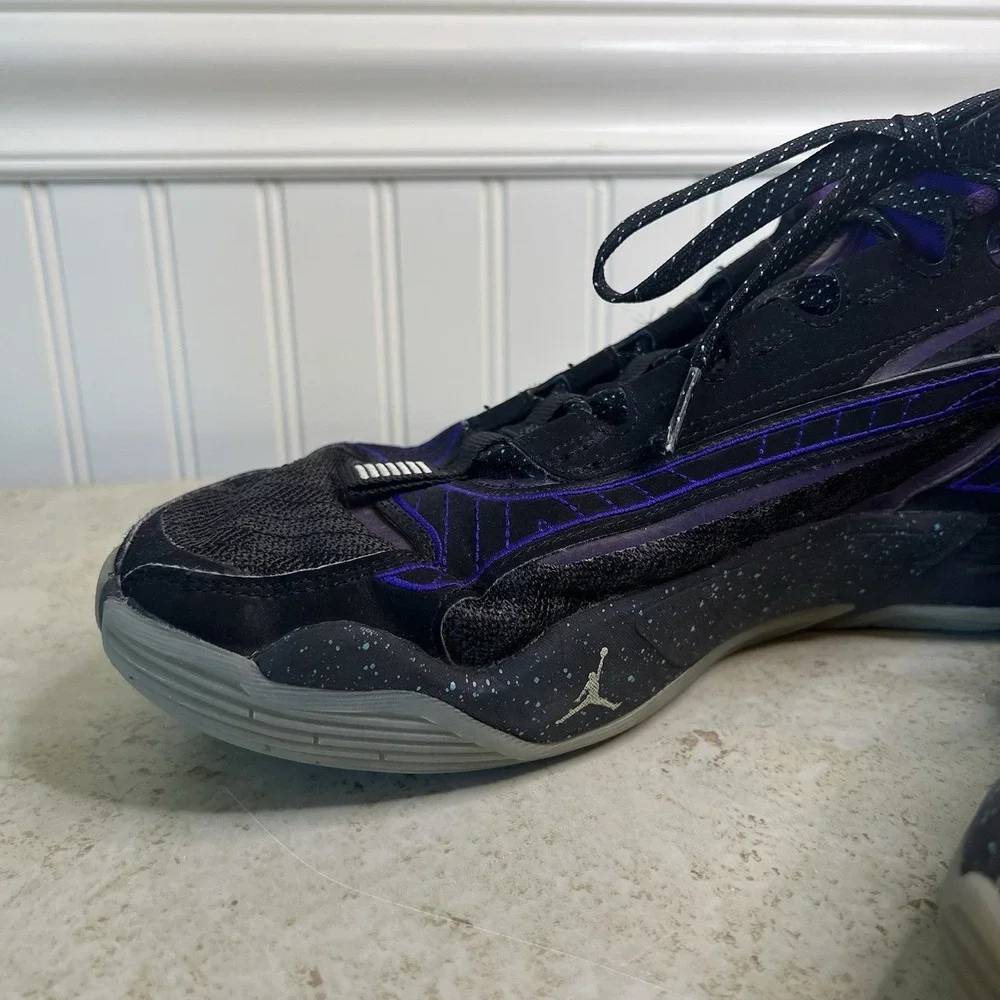 Jordan Luka 2 Cave Purple Sneaker Men Size 9 DX8733-001 Black Pitch Violet Kicks